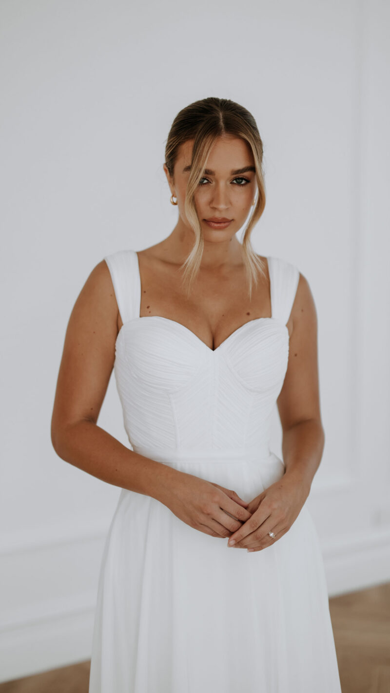 Eva - Sample Sale Size 4 & 10